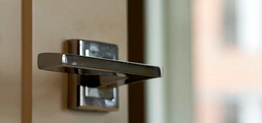 Door Lever Knob Repair in Simi Valley, California